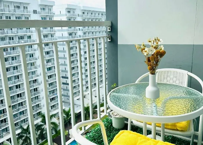 Shell Residences Near Mall Of And Airport Aparthotel *